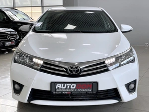 Седан Toyota Corolla 2013 года, 1187000 рублей, Солонцы