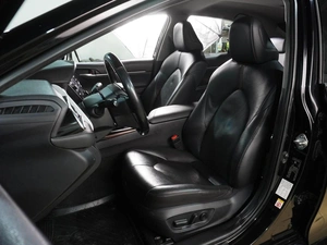 Седан Toyota Camry 2018 года, 2349000 рублей, Воронеж