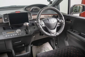 Минивэн Honda Freed 2011 года, 1399000 рублей, Томск