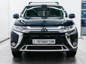 Внедорожник Mitsubishi Outlander 2019 года, 2199000 рублей, Красноярск