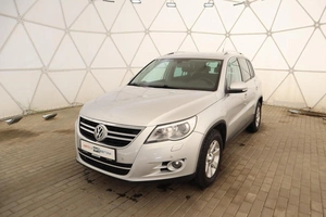 Внедорожник Volkswagen Tiguan 2010 года, 1199000 рублей, Обнинск