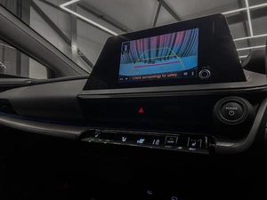Лифтбек Toyota Prius 2023 года, 3500000 рублей, Красноярск