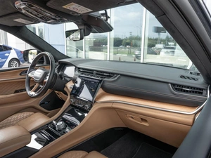 Внедорожник Jeep Grand Cherokee 2021 года, 5800000 рублей, Нижний Новгород