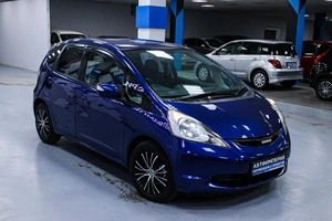 Хетчбэк Honda Fit 2010 года, 898000 рублей, Солонцы
