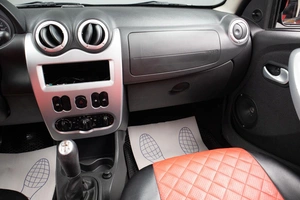 Хетчбэк Renault Sandero Stepway 2012 года, 419000 рублей, Оренбург