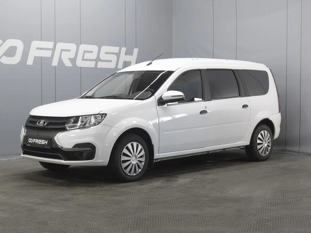 Универсал ВАЗ (LADA) Largus 2024 года, 1300000 рублей, Омск