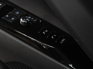 Седан Toyota Camry 2018 года, 3021000 рублей, Тюмень