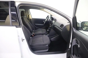 Седан Volkswagen Polo 2015 года, 1100000 рублей, Брянск