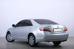 Седан Toyota Camry 2006 года, 1199000 рублей, Омск