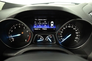 Внедорожник Ford Kuga 2016 года, 1376100 рублей, Казань