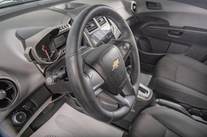 Седан Chevrolet Aveo 2012 года, 649000 рублей, Томск