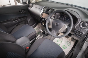 Хетчбэк Nissan Note 2016 года, 1049000 рублей, Томск