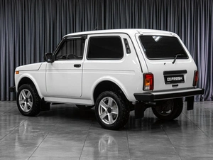 Внедорожник ВАЗ (LADA) Niva Legend 2024 года, 969000 рублей, Тюмень