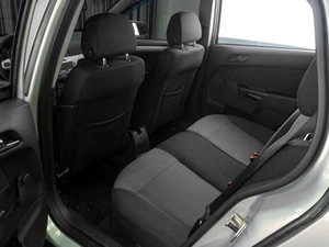 Универсал Opel Astra 2010 года, 589000 рублей, Тюмень