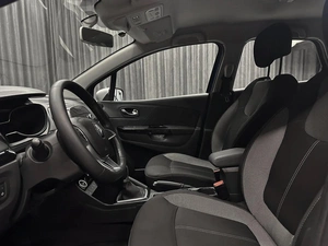 Внедорожник Renault Kaptur 2021 года, 1549000 рублей, Красноярск