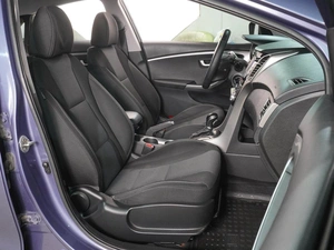 Хетчбэк Hyundai i30 2012 года, 1149000 рублей, Воронеж