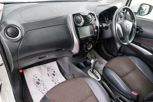 Хетчбэк Nissan Note 2015 года, 949000 рублей, Красноярск