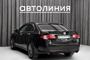 Седан Honda Accord 2008 года, 1370000 рублей, Красноярск
