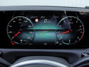 Универсал Mercedes-benz CLA-класс 2020 года, 2800000 рублей, Краснодар