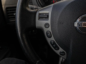 Внедорожник Nissan X-Trail 2011 года, 1380000 рублей, Краснодар