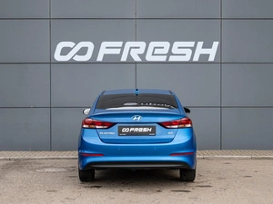Седан Hyundai Elantra 2017 года, 1560000 рублей, Краснодар