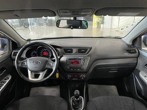 Хетчбэк Kia Rio 2013 года, 787000 рублей, Солонцы