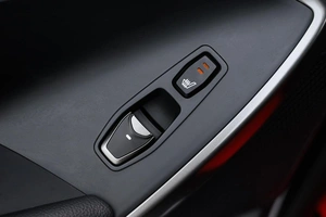 Внедорожник Hyundai Santa Fe 2017 года, 2350000 рублей, Ульяновск