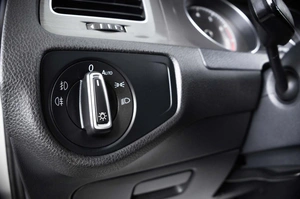 Хетчбэк Volkswagen Golf 2013 года, 1439000 рублей, Пермь