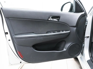 Хетчбэк Hyundai i30 2011 года, 850000 рублей, Красноярск