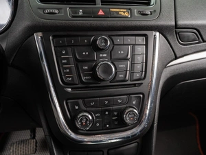 Внедорожник Opel Mokka 2013 года, 1299000 рублей, Тюмень