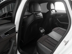 Седан Audi A4 2018 года, 2729000 рублей, Тюмень