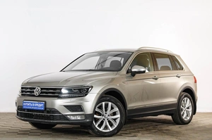Внедорожник Volkswagen Tiguan 2017 года, 2259000 рублей, Тюмень