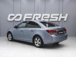 Седан Chevrolet Cruze 2011 года, 720000 рублей, Ростов-на-Дону