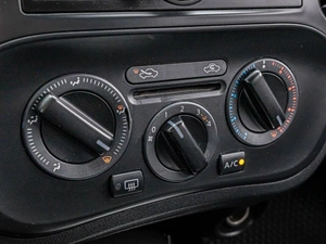 Внедорожник Nissan Juke 2013 года, 880000 рублей, Краснодар