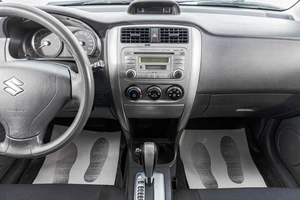 Универсал Suzuki Liana 2005 года, 519000 рублей, Барнаул