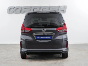 Минивэн Honda Freed+ 2017 года, 1400000 рублей, Москва