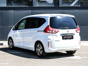 Минивэн Honda Freed 2019 года, 1999000 рублей, Кирилловка