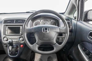Минивэн Honda Stream 2002 года, 589000 рублей, Барнаул