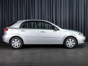 Хетчбэк Chevrolet Lacetti 2011 года, 820000 рублей, Волгоград