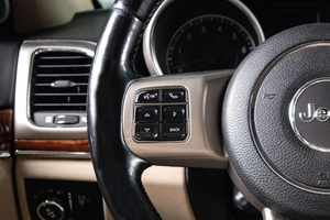 Внедорожник Jeep Grand Cherokee 2011 года, 2039000 рублей, Сургут