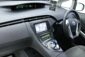 Лифтбек Toyota Prius 2011 года, 1048000 рублей, Солонцы