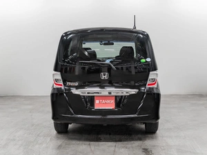 Минивэн Honda Freed 2014 года, 1275000 рублей, Красноярск