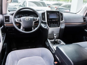 Внедорожник Toyota Land Cruiser 2016 года, 4250000 рублей, Волгоград