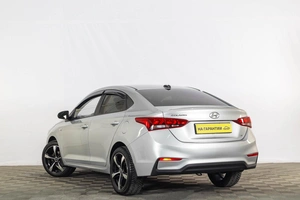 Седан Hyundai Solaris 2017 года, 1359000 рублей, Тюмень