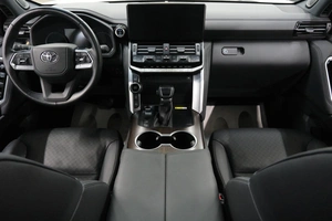 Внедорожник Toyota Land Cruiser 2022 года, 11889000 рублей, Омск