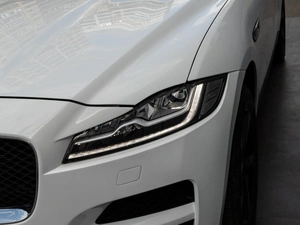 Внедорожник Jaguar F-Pace 2019 года, 3695000 рублей, Краснодар