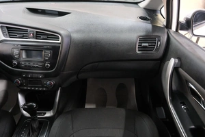 Хетчбэк Kia Ceed 2017 года, 1289000 рублей, Омск