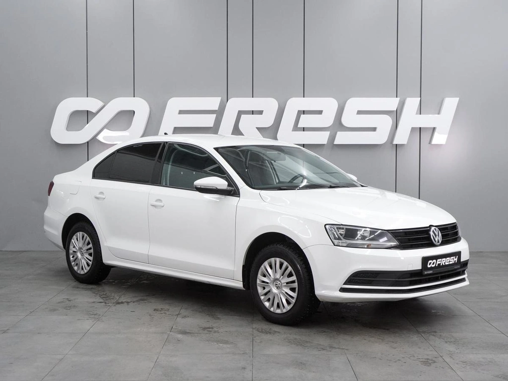Седан Volkswagen Jetta 2018 года, 1378000 рублей, Воронеж