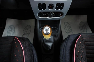 Хетчбэк Renault Sandero 2012 года, 649000 рублей, Пермь