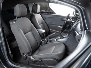 Хетчбэк Opel Astra GTC 2011 года, 840000 рублей, Волгоград